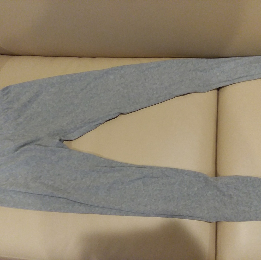 Regular gray leggings